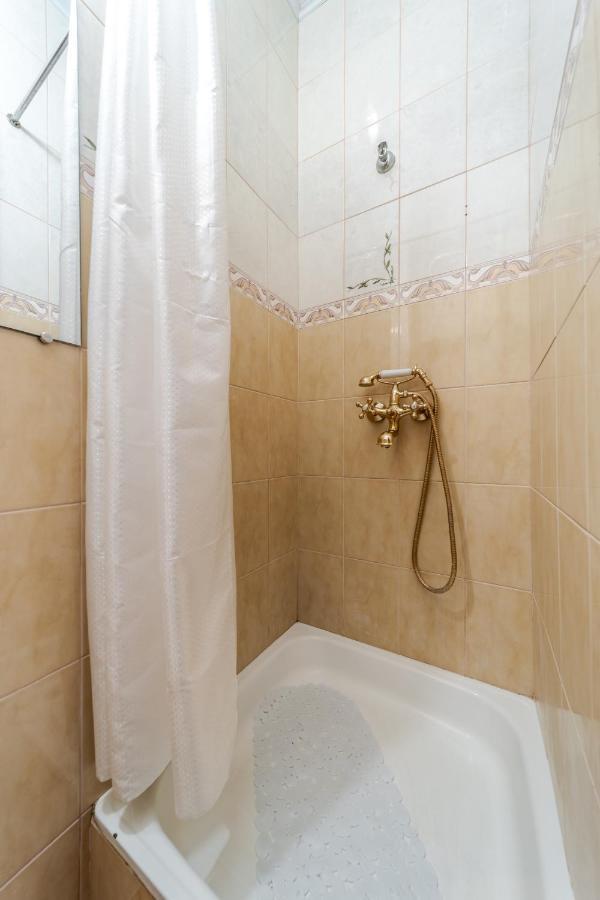 Central Apartments Rynok リヴィウ エクステリア 写真
