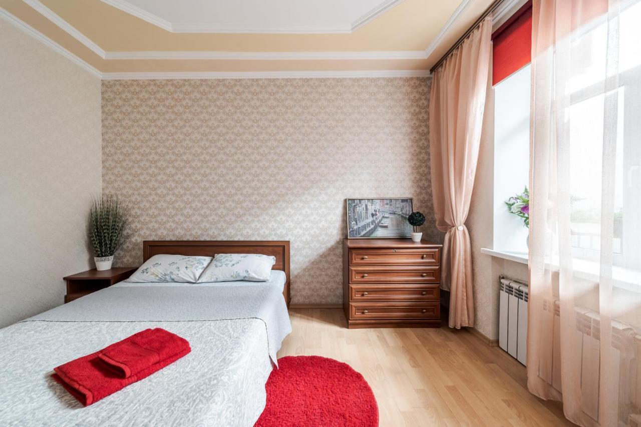 Central Apartments Rynok リヴィウ エクステリア 写真