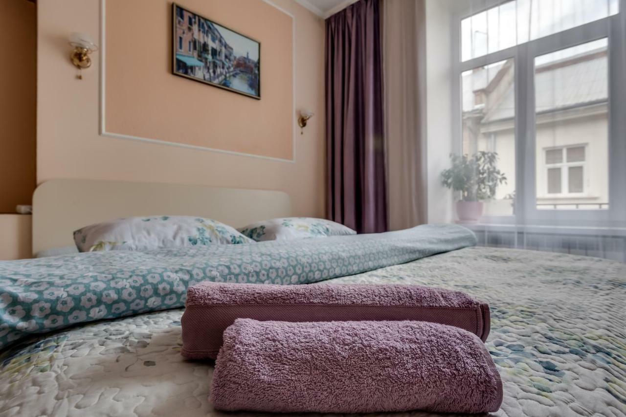 Central Apartments Rynok リヴィウ エクステリア 写真